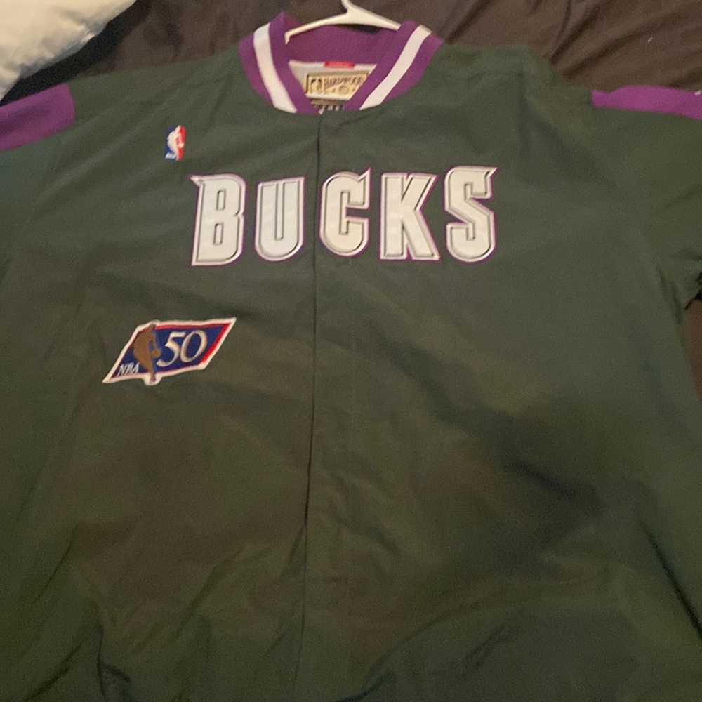 Brand new Mitchell and ness windbreaker